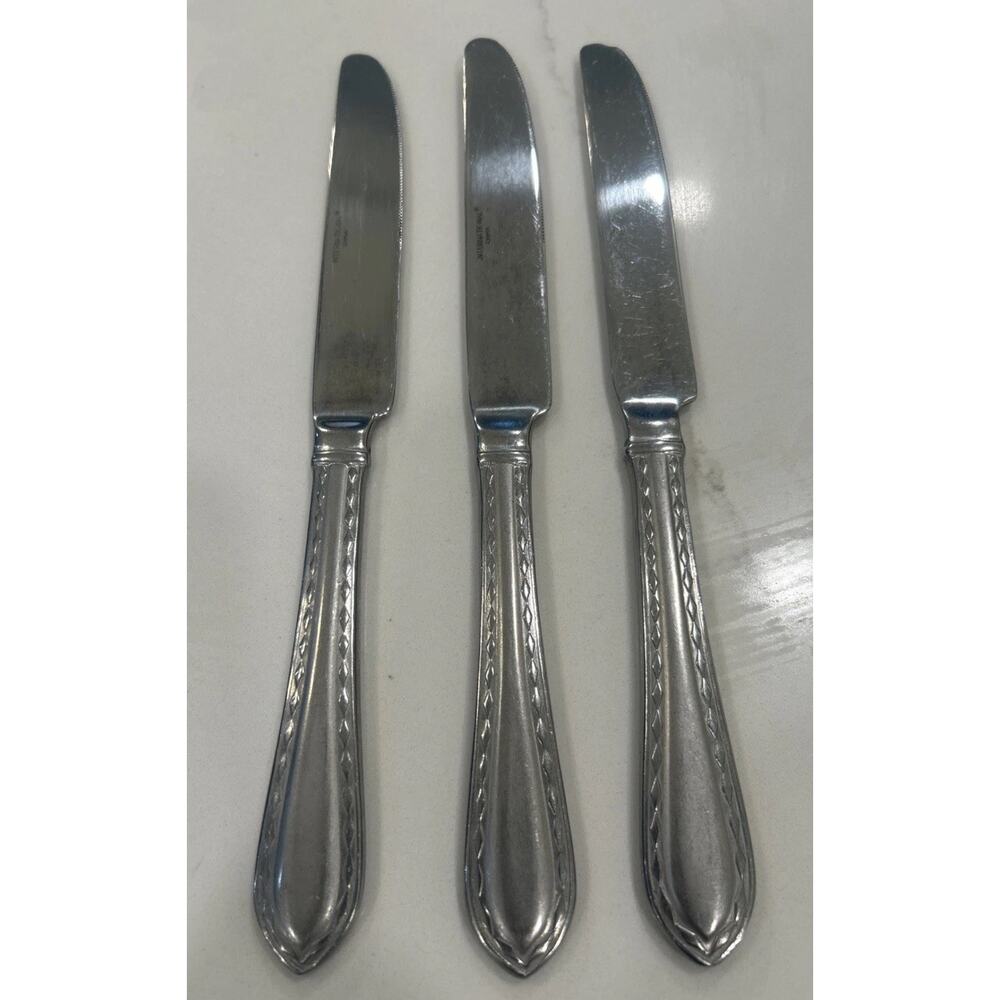 International Silver DIAMOND ANTIQUE PEARL Set of 3‎ Dinner Knives 9” Stainless